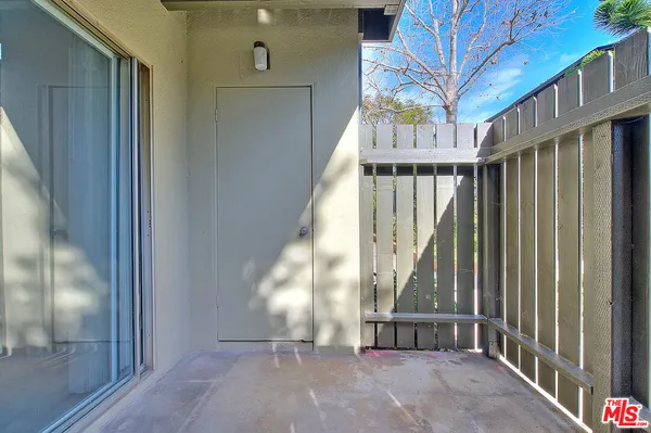 a view of entryway