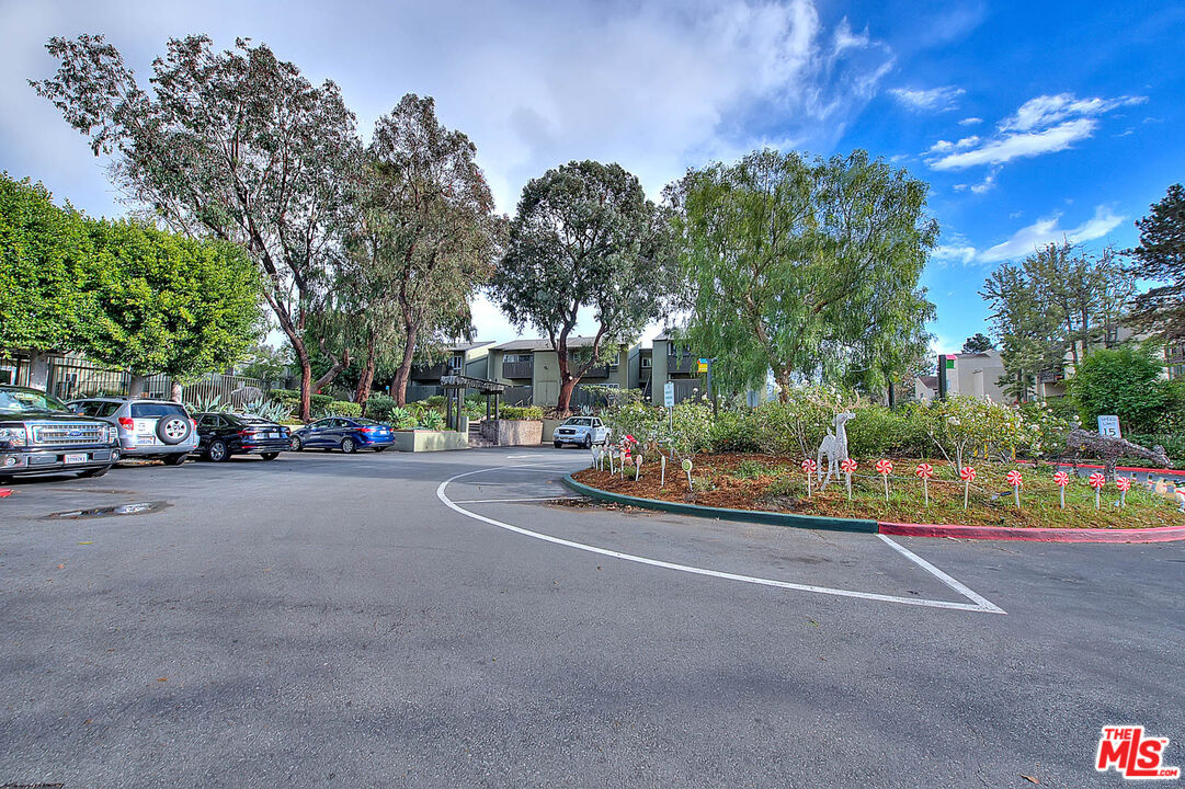 4822 Hollow Corner Road, Unit 177 Culver City, CA 90230 - Photo 35 of 39 a view of a street with houses