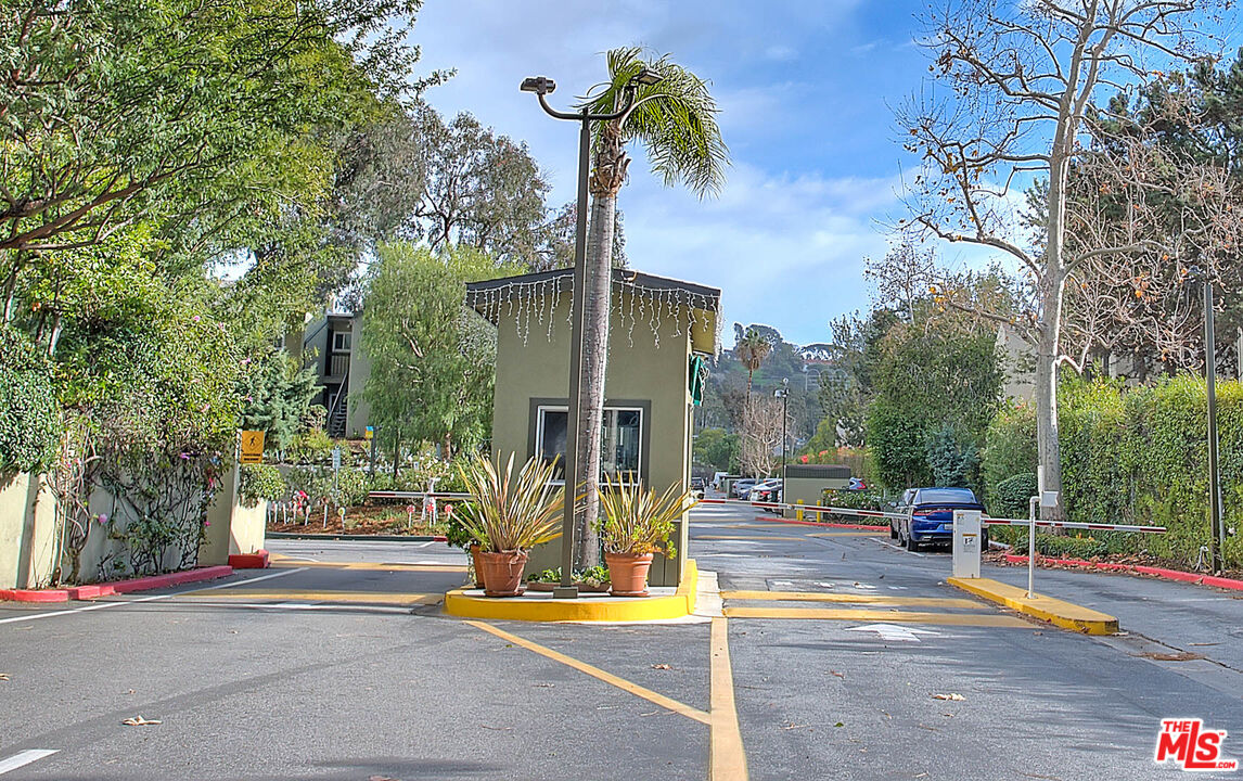 4822 Hollow Corner Road, Unit 177 Culver City, CA 90230 - Photo 39 of 39 a view of street with parked cars