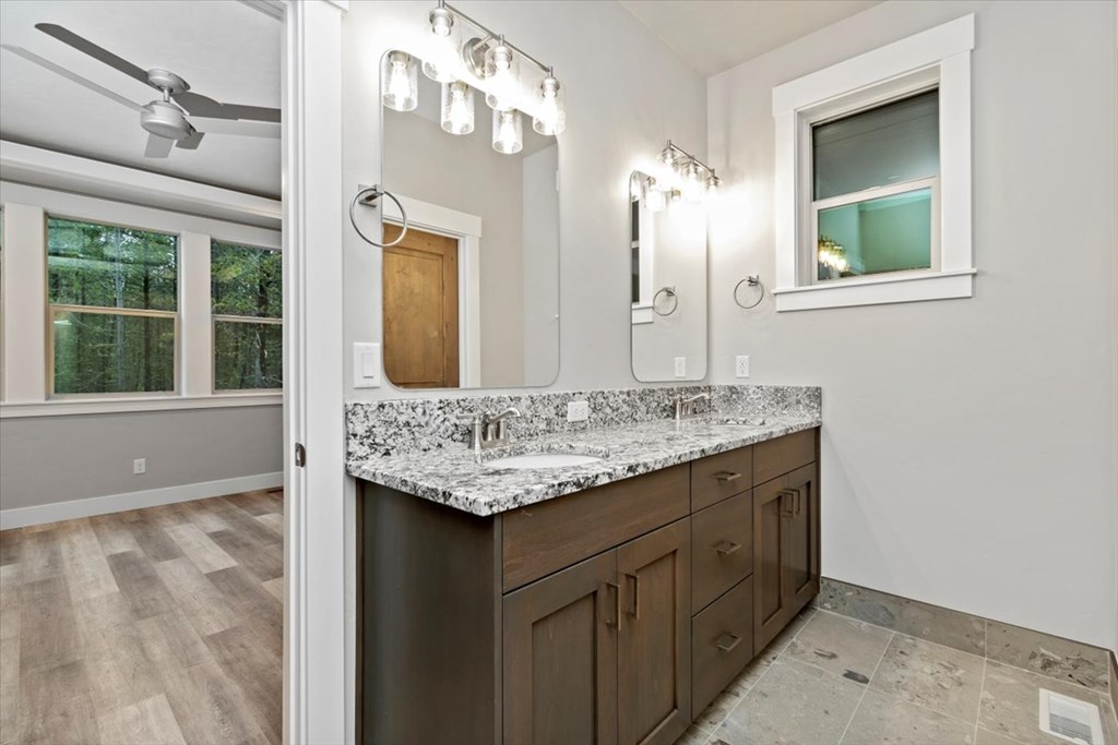 136 Jacks Loop Donnelly, ID 83615 - Photo 36 of 71