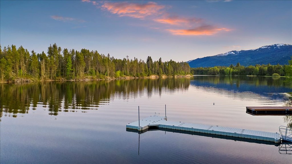 136 Jacks Loop Donnelly, ID 83615 - Photo 4 of 71