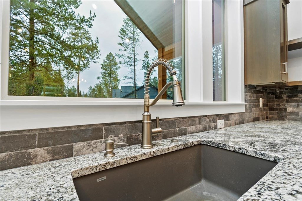 136 Jacks Loop Donnelly, ID 83615 - Photo 46 of 71