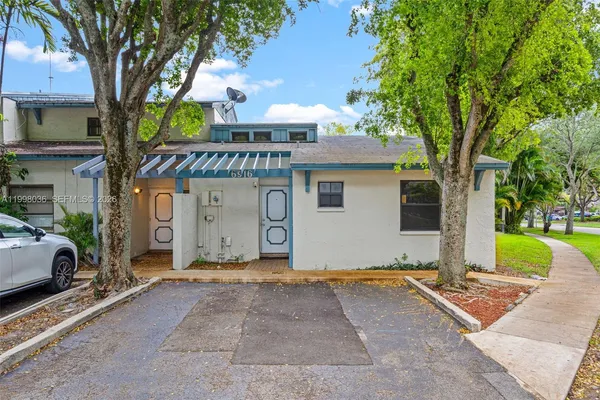 $2,650 | 6916 Southwest 37th Street, Unit 1C, Miramar, FL 33023