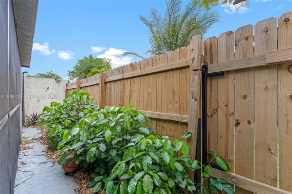 $2,650 | 6916 Southwest 37th Street, Unit 1C, Miramar, FL 33023
