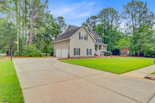 $719,000 | 204 Bellerive Lane, Summerville, SC 29483
