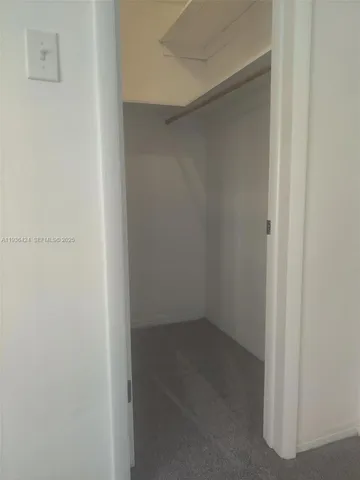 $1,400 | 5990 Northeast 18th Avenue, Unit 923, Fort Lauderdale, FL 33334