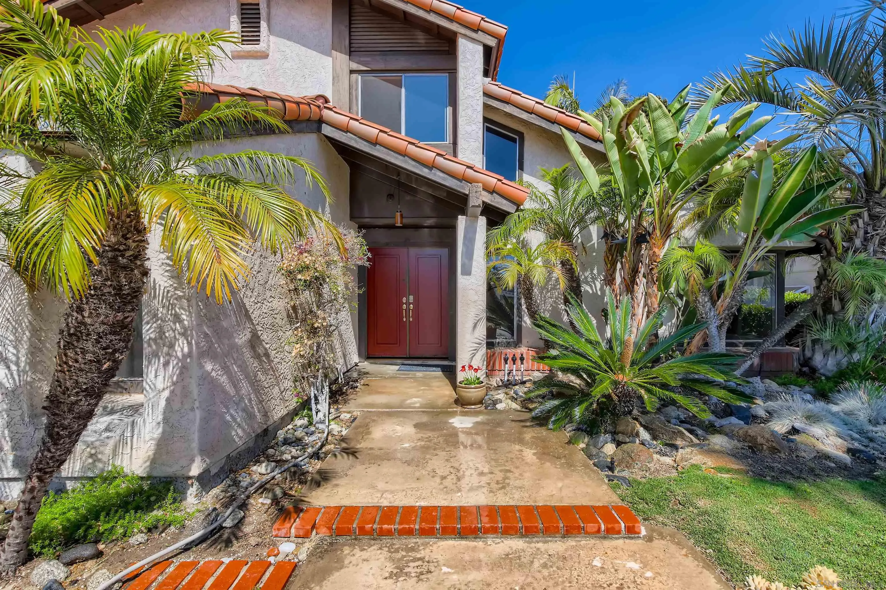 535 Gardendale Road Encinitas, CA 92024 - Photo 21 of 23 a view of a house with a yard