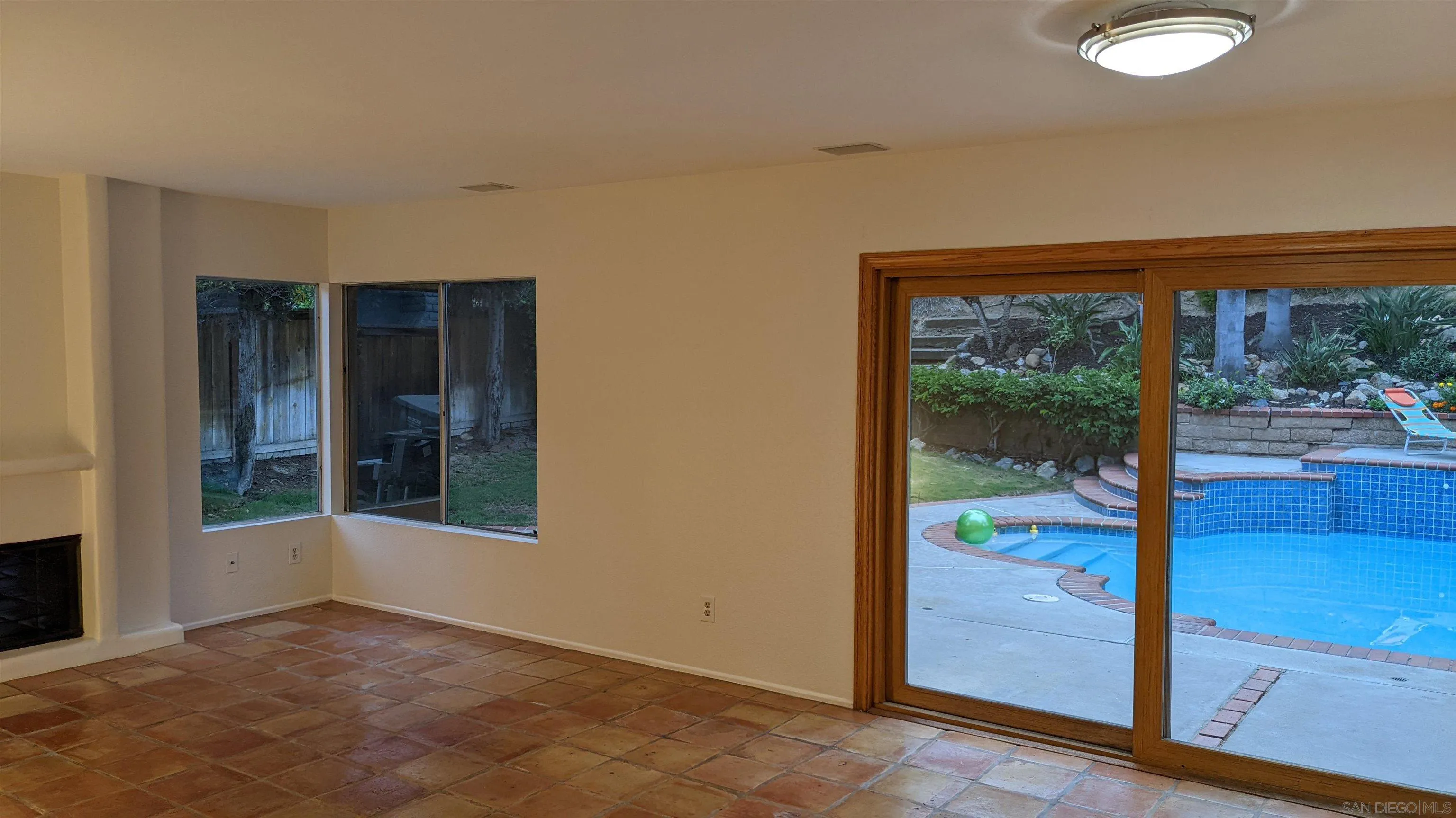 535 Gardendale Road Encinitas, CA 92024 - Photo 4 of 23 a view of an empty room with a window