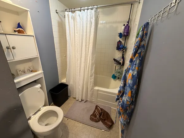 $135,000 | 322 Bellevue Drive, Round Lake Park, IL 60073