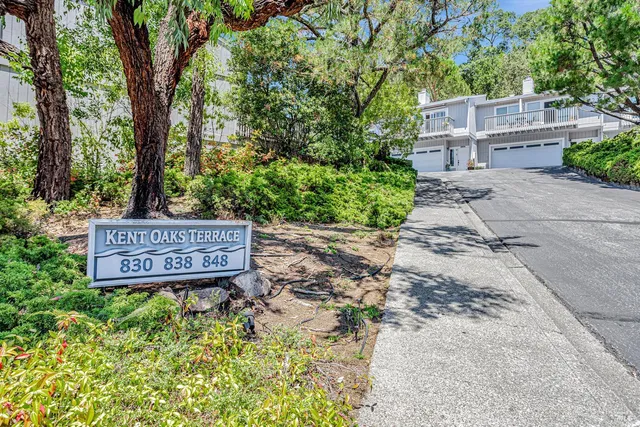 $808,000 | 838 Sir Francis Drake Boulevard, Unit 3, Kentfield, CA 94904