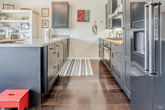 $808,000 | 838 Sir Francis Drake Boulevard, Unit 3, Kentfield, CA 94904