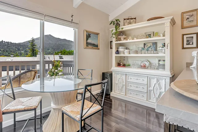 $808,000 | 838 Sir Francis Drake Boulevard, Unit 3, Kentfield, CA 94904