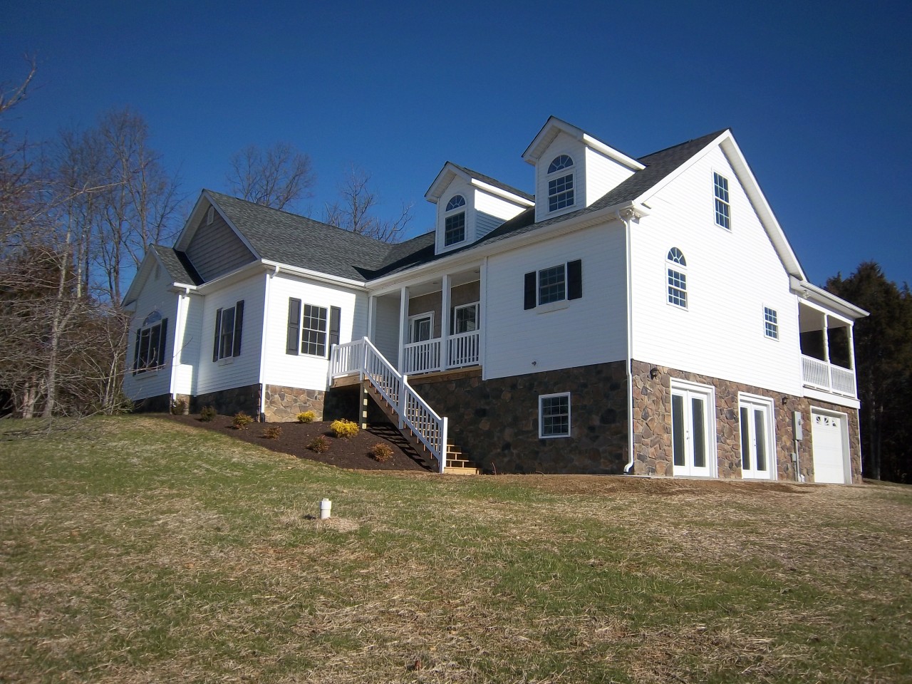 2265 Timber Ridge Buchanan, VA 24066 - Photo 11 of 14 Side view
