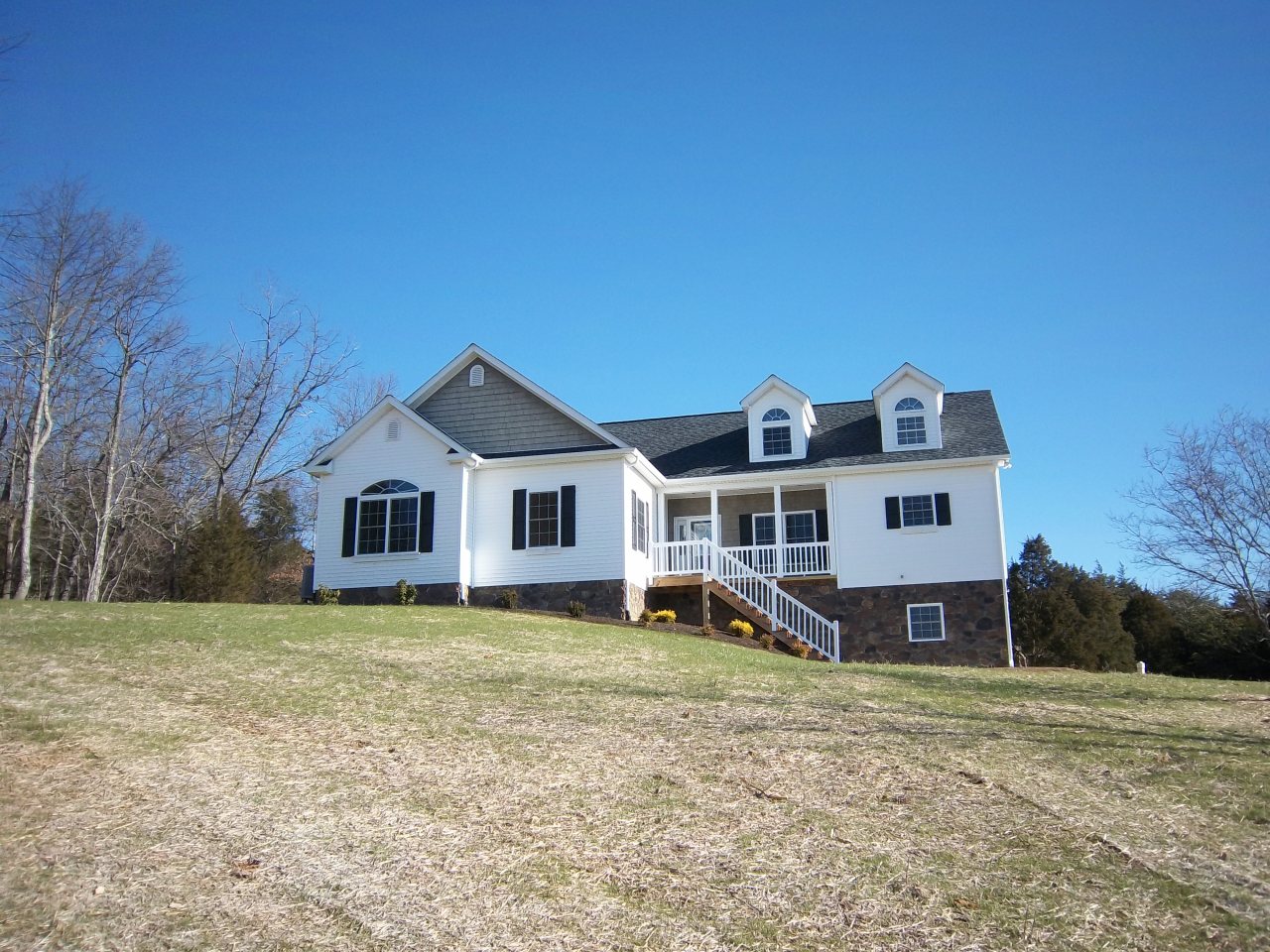 2265 Timber Ridge Buchanan, VA 24066 - Photo 13 of 14 Front view