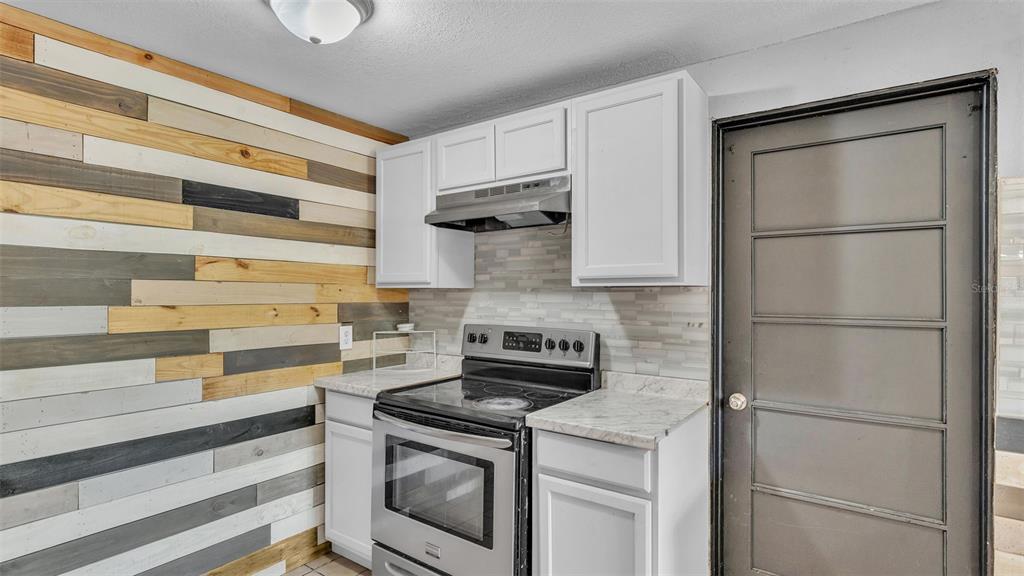 503 Marianna Road Auburndale, FL 33823 - Photo 9 of 34