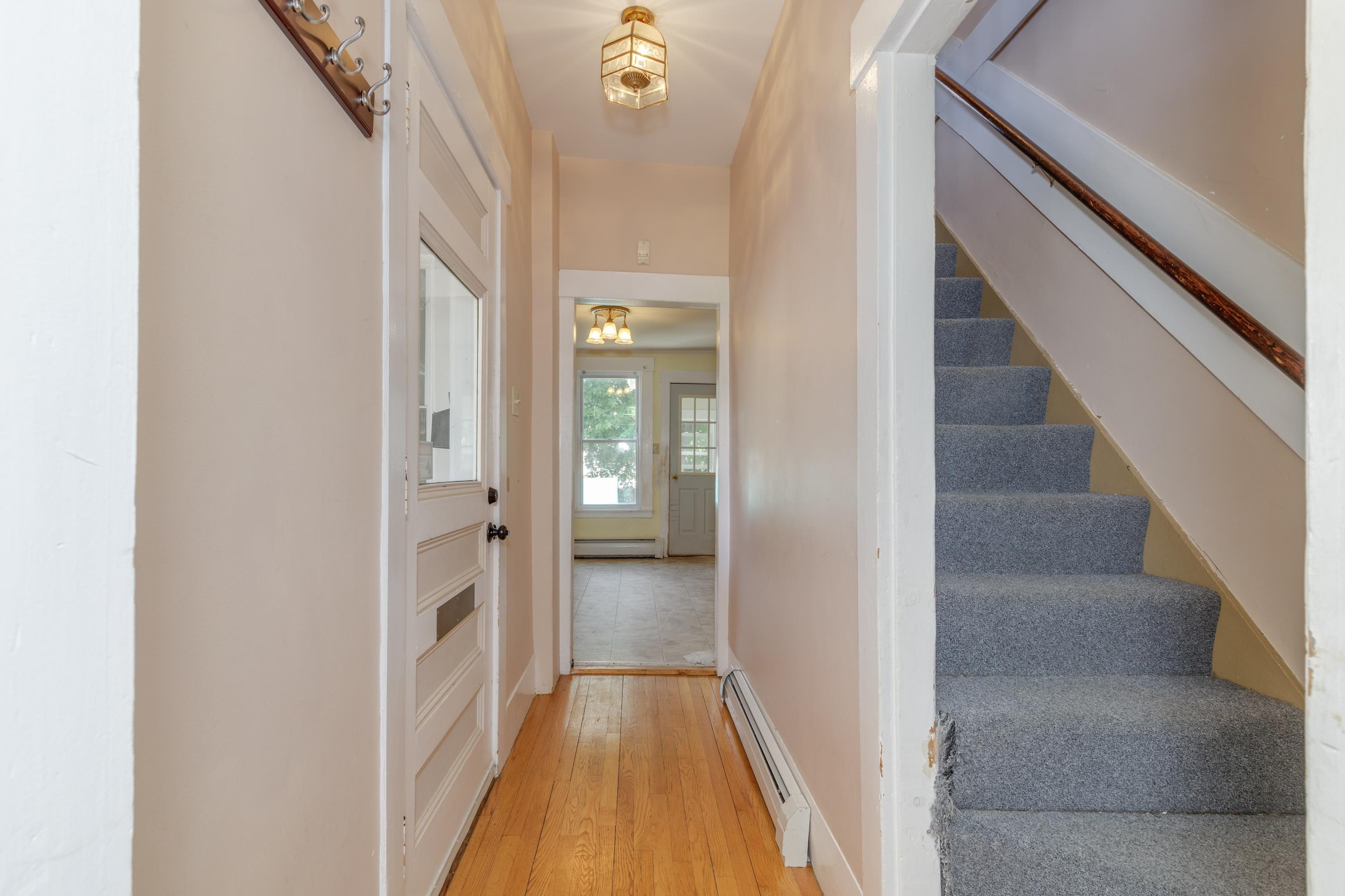 51 Laurel Street Concord, NH 03301 - Photo 15 of 35