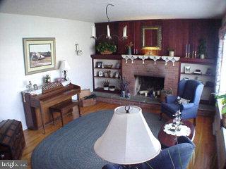 1730 Valley Forge Road Lancaster, PA 17603 - Photo 3 of 6 Gallery Image 3
