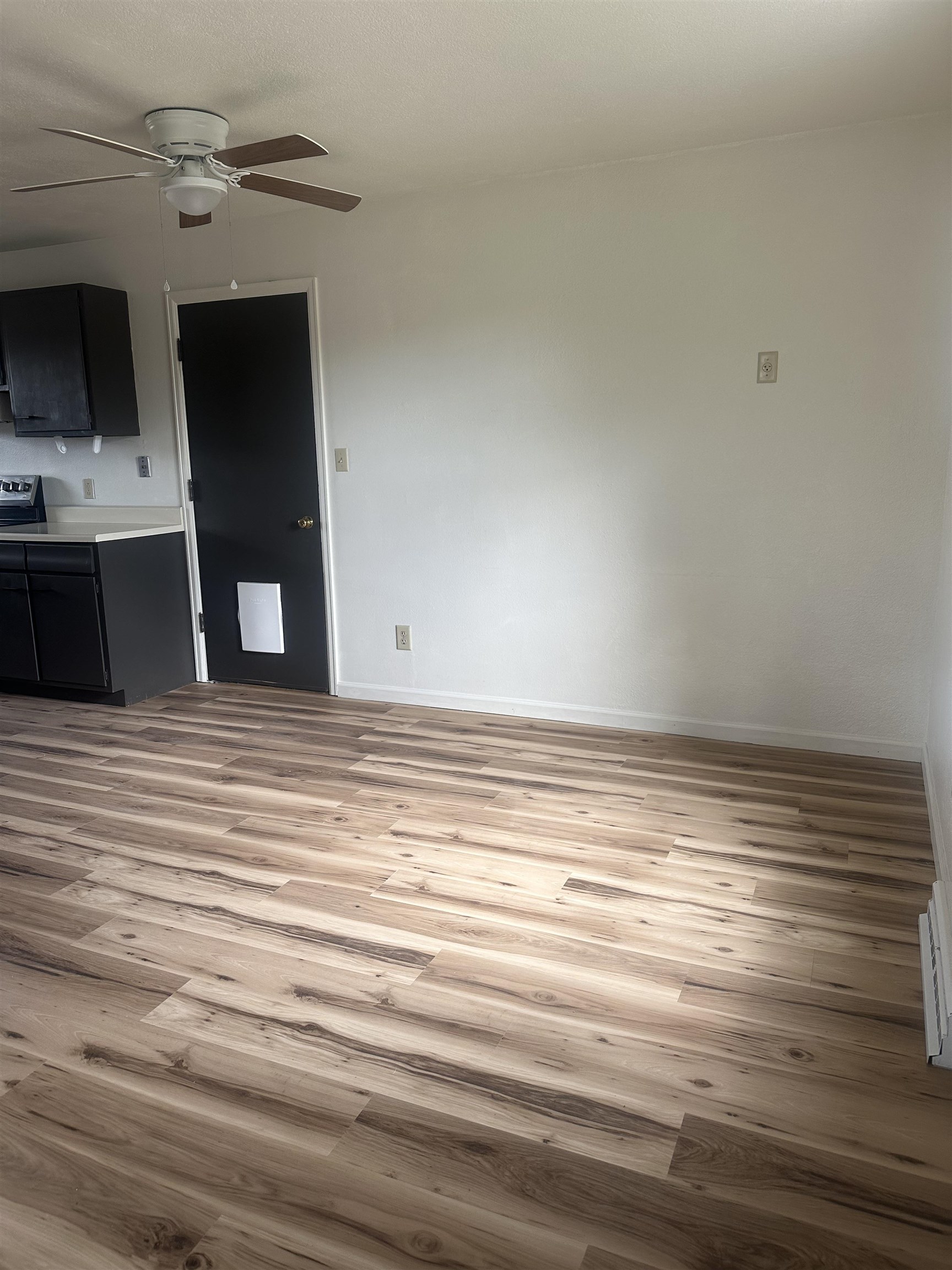 425 Doris Road Grand Junction, CO 81504 - Photo 3 of 20 Gallery Image 3