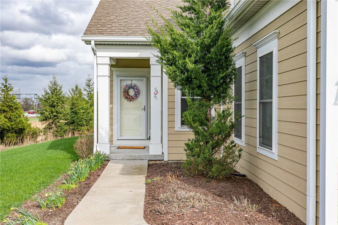 236 Bretlyn Circle Brighton, NY 14618 - Photo 2 of 30