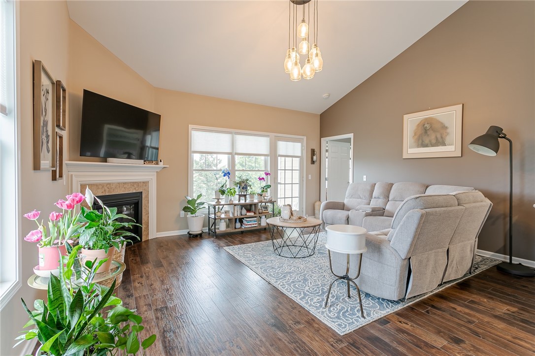 236 Bretlyn Circle Brighton, NY 14618 - Photo 4 of 30