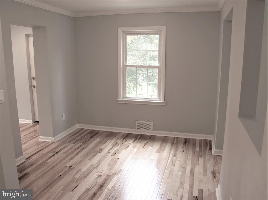 5919 Williamsburg Road Alexandria, VA 22303 - Photo 11 of 40 Dining Room