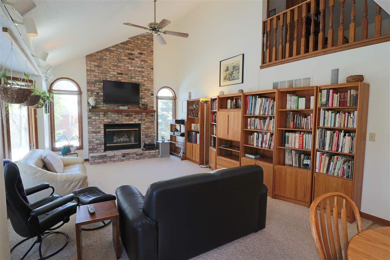 9198 North Picture Ridge Road Peoria, IL 61615 - Photo 9 of 26 Gallery Image 9