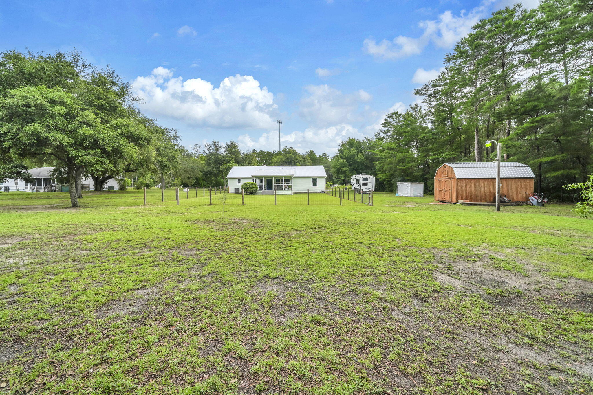 819 Woodlawn Road Freeport, FL 32439 - Photo 59 of 66 60-web-or-mls-DSC06928_1