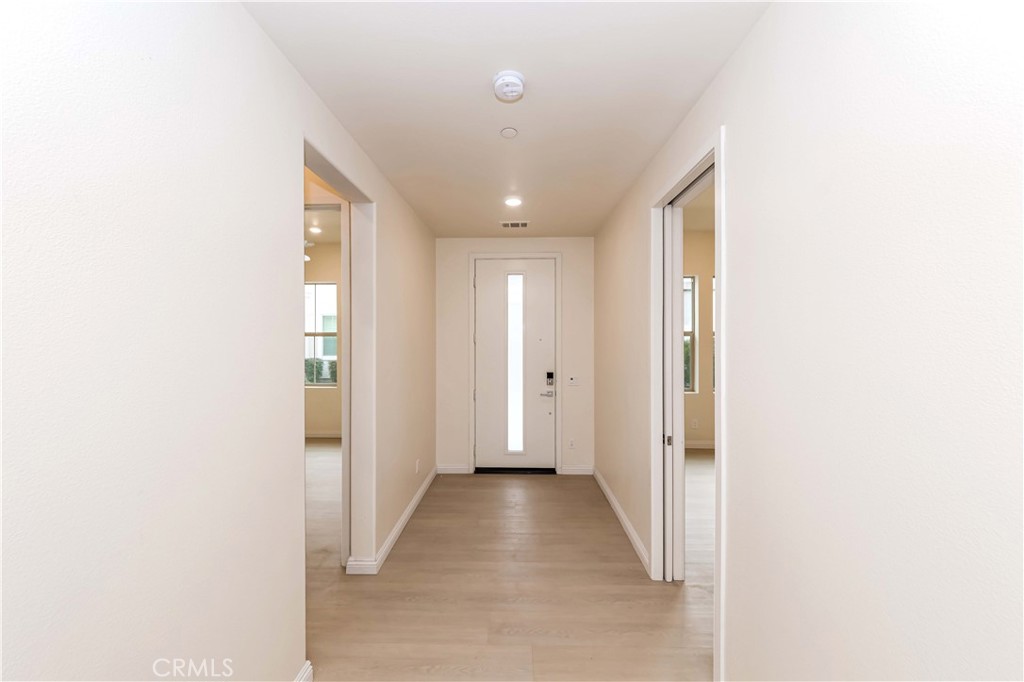 191 Frame Irvine, CA 92618 - Photo 12 of 38