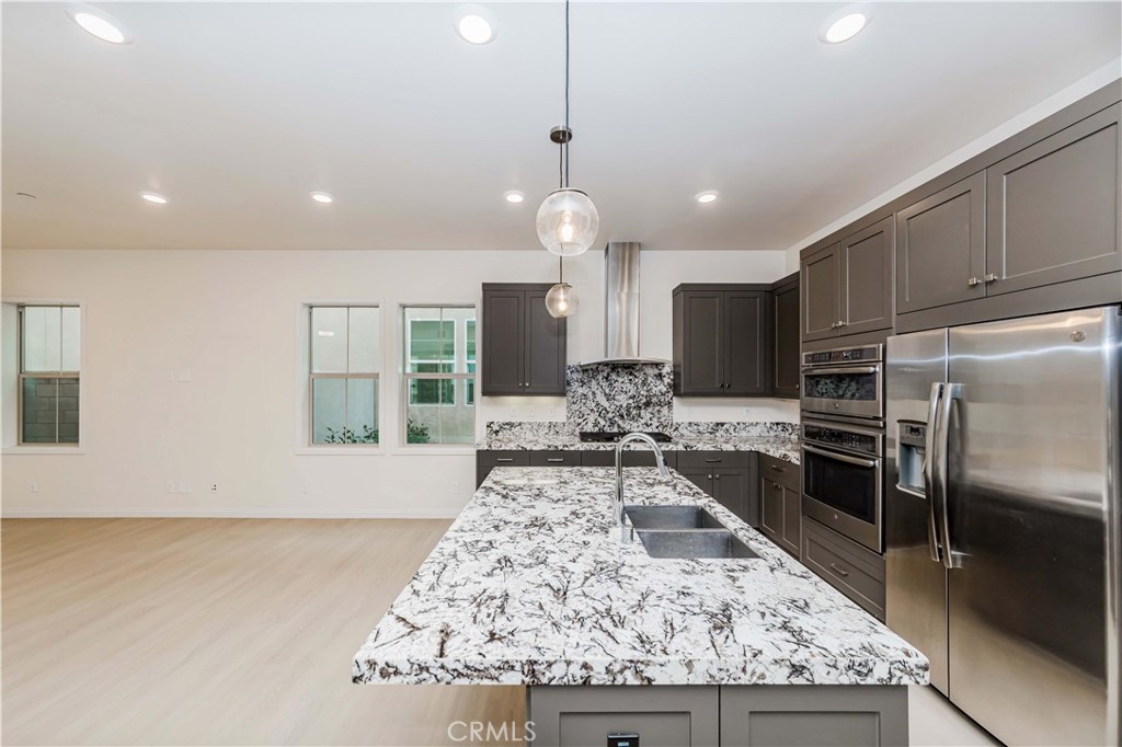 191 Frame Irvine, CA 92618 - Photo 24 of 38