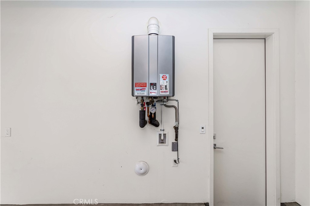 191 Frame Irvine, CA 92618 - Photo 36 of 38