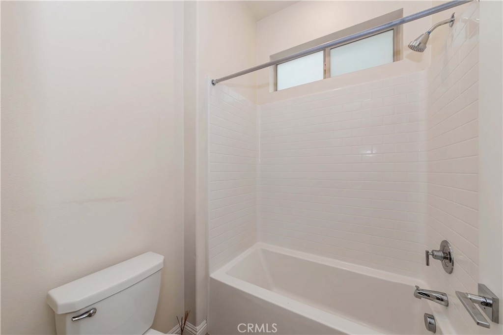 191 Frame Irvine, CA 92618 - Photo 8 of 38