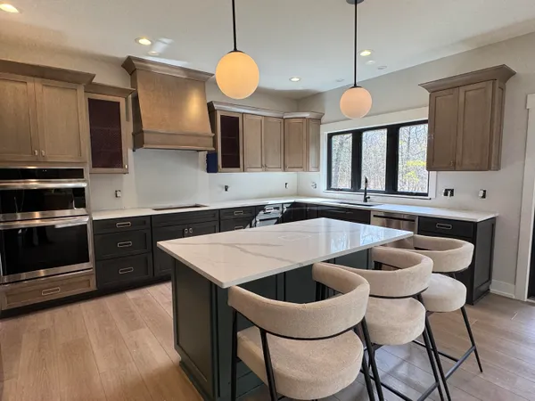 $850,000 | 400 Sabine Drive, Unit 8, Muskegon, MI 49442