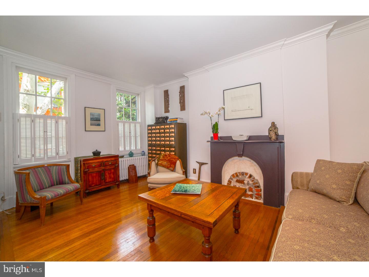 2206 Rittenhouse Square Philadelphia, PA 19103 - Photo 2 of 25 Gallery Image 2
