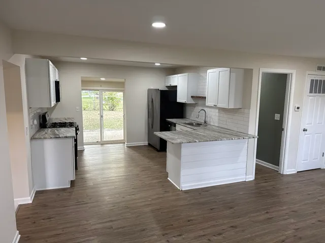 $205,000 | 11708 Dorothea Avenue, Machesney Park, IL 61115