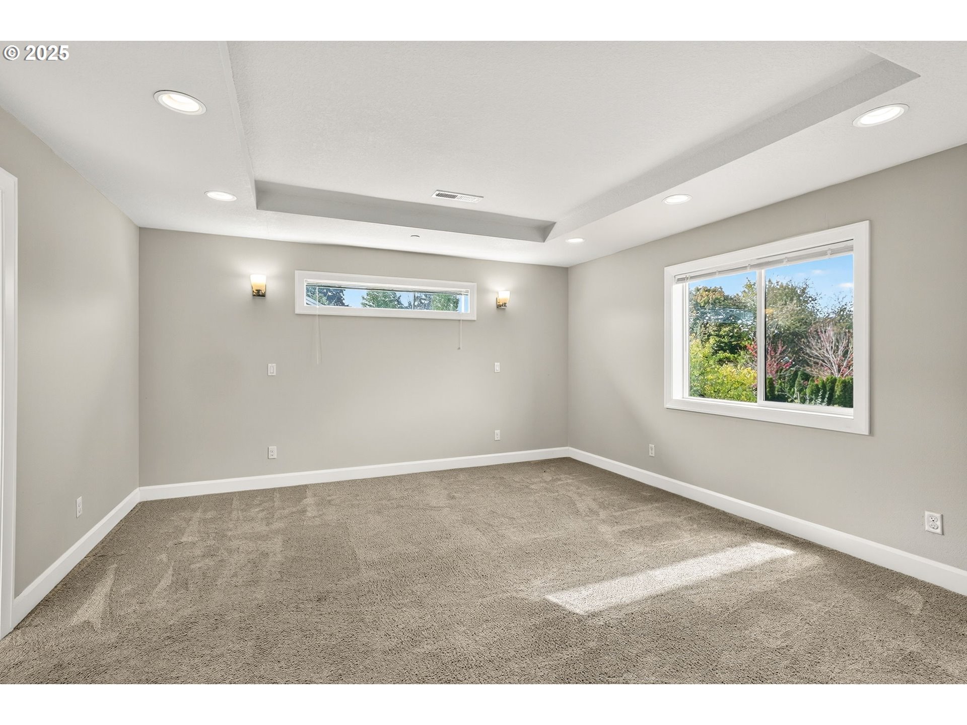 7830 Southeast Boise Court Portland, OR 97206 - Photo 32 of 48 an empty room with windows