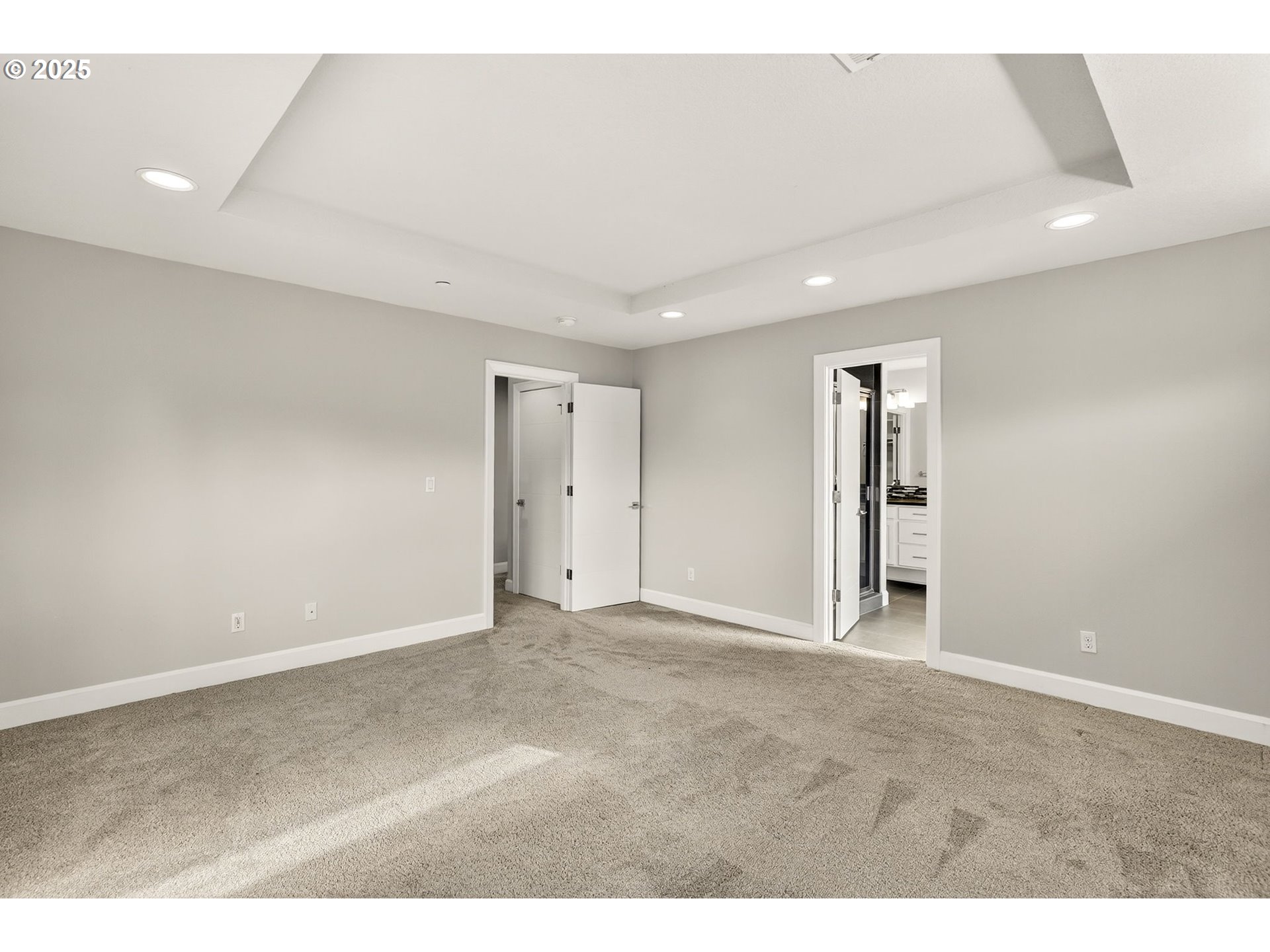 7830 Southeast Boise Court Portland, OR 97206 - Photo 34 of 48 a view of an empty room