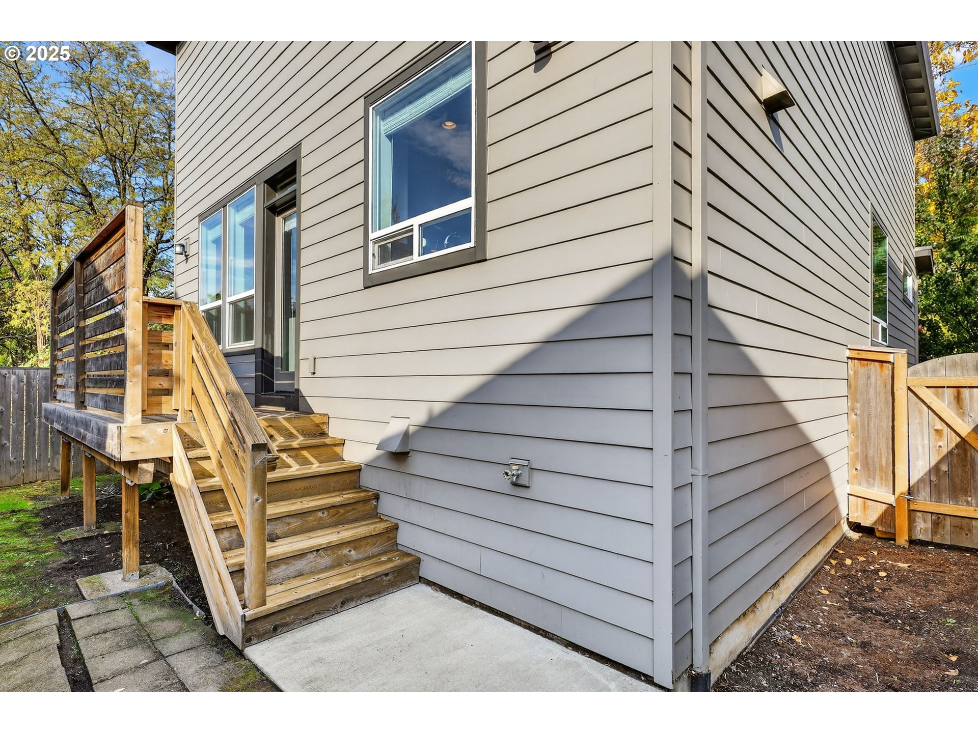 7830 Southeast Boise Court Portland, OR 97206 - Photo 7 of 48 a view of a patio with wooden wall and floor