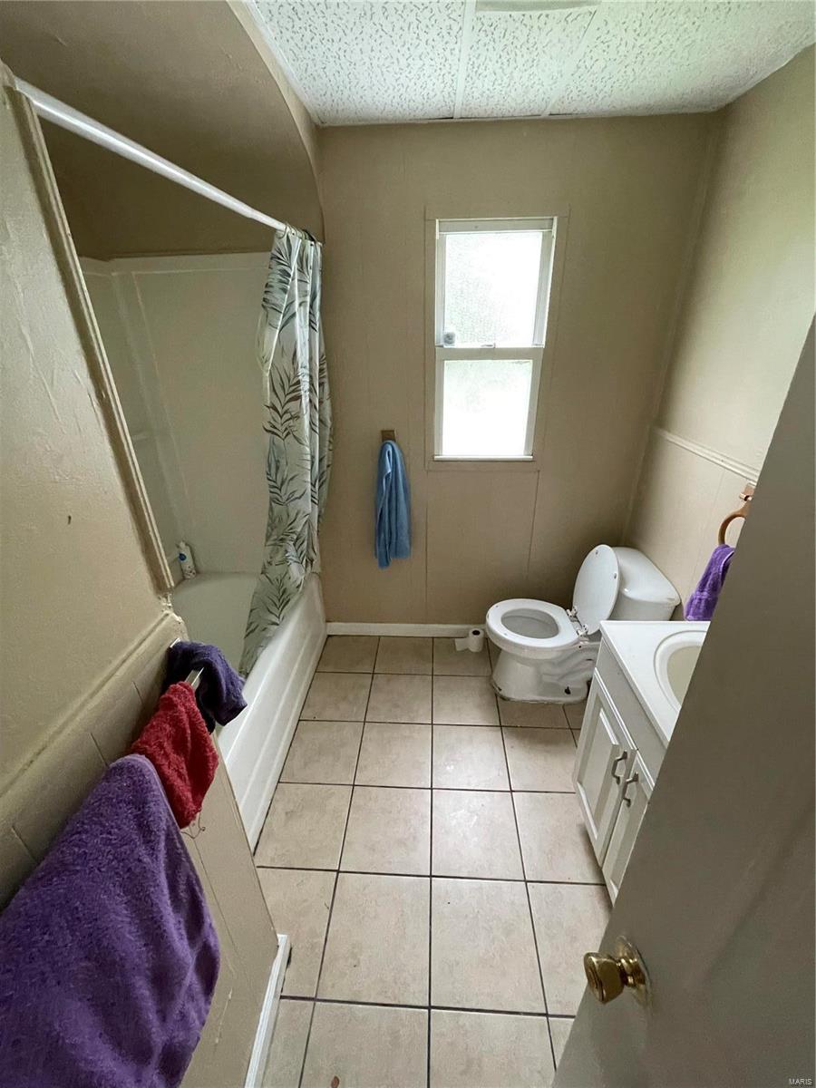 3403 Wismer Road St. Ann, MO 63074 - Photo 11 of 26 Gallery Image 11