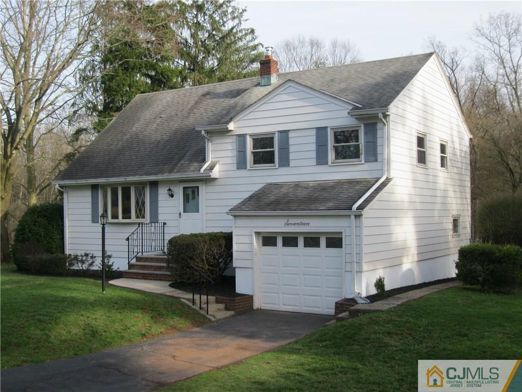 17 Overbrook Road Piscataway, NJ 08854 - Photo 2 of 19 Gallery Image 2