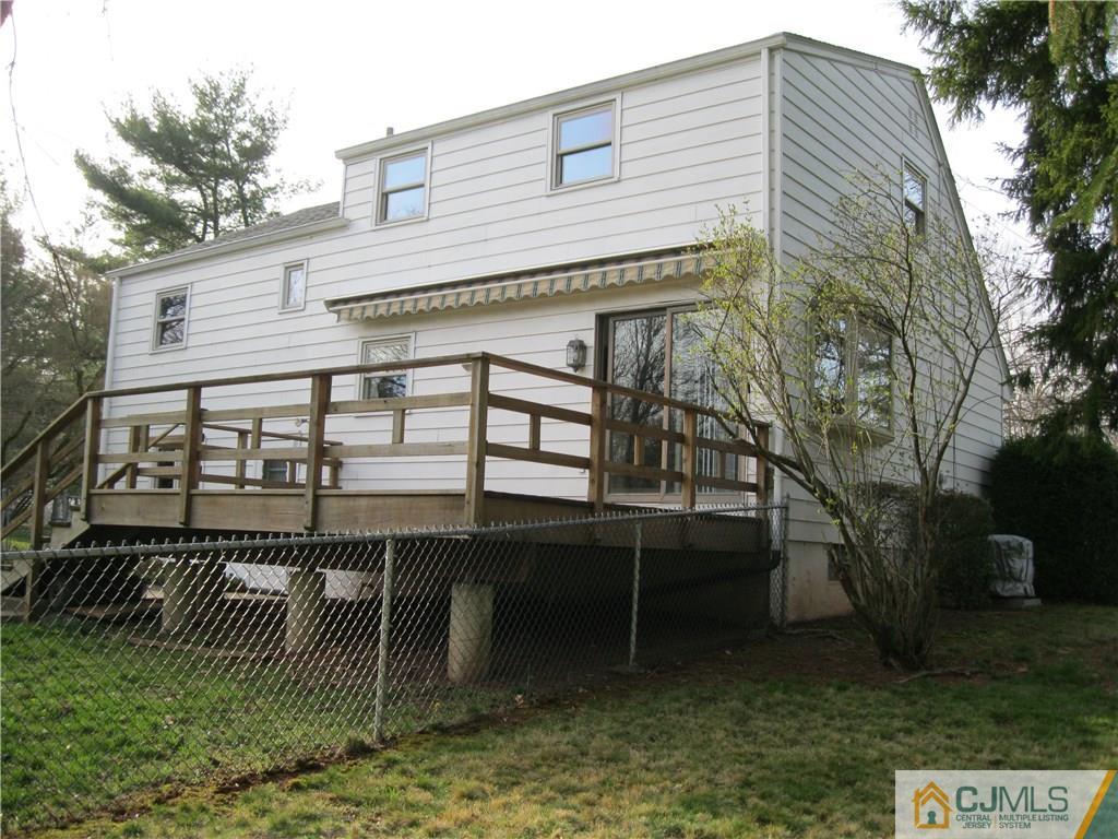 17 Overbrook Road Piscataway, NJ 08854 - Photo 16 of 19 Gallery Image 16