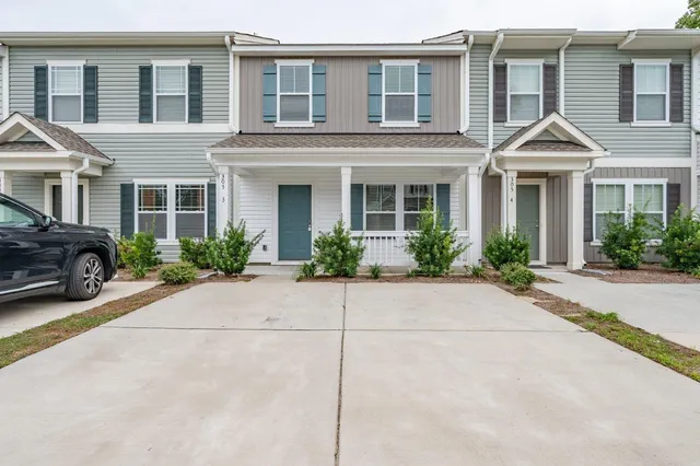 $1,600 | 305 Cherwell Court, Unit 3, Little River, SC 29566