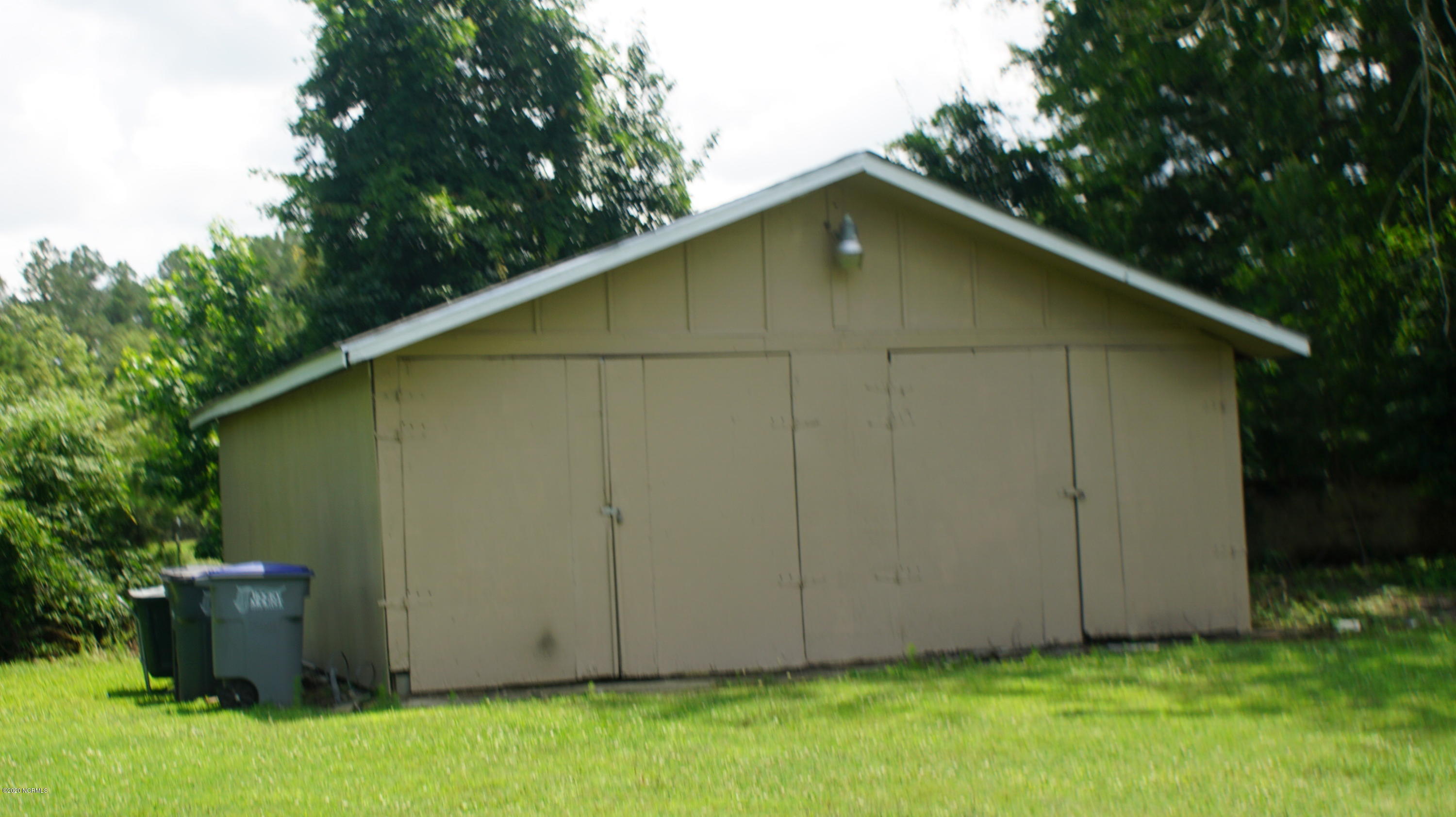 2009 Leggett Road Rocky Mount, NC 27801 - Photo 3 of 23 DSC00226