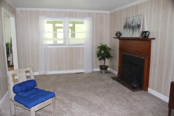 2009 Leggett Road Rocky Mount, NC 27801 - Photo 7 of 23 IMG_0826