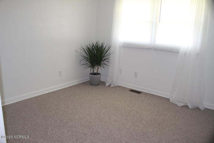 2009 Leggett Road Rocky Mount, NC 27801 - Photo 10 of 23 IMG_0833
