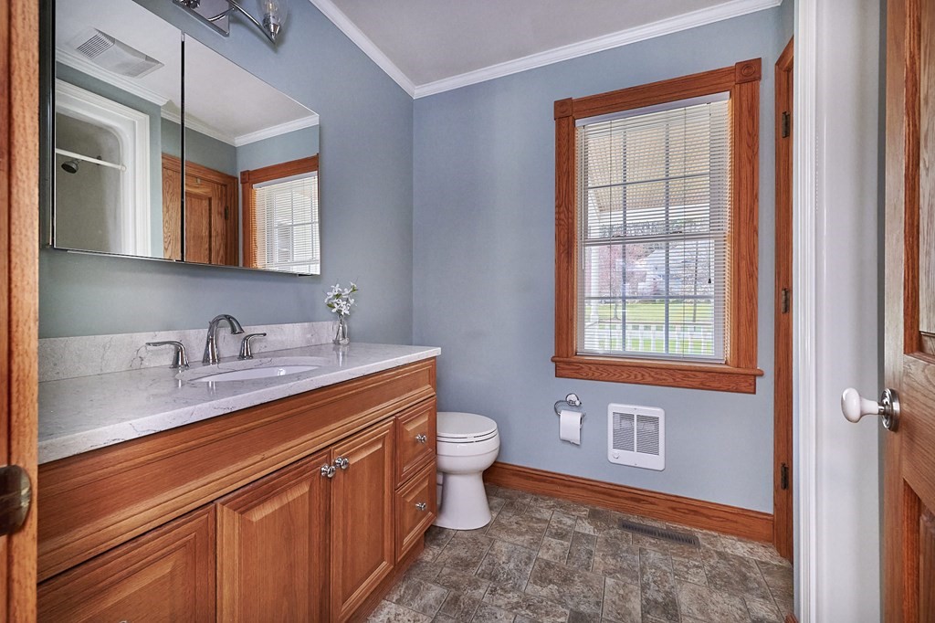 38 Linseed Road Hatfield, MA 01088 - Photo 16 of 42