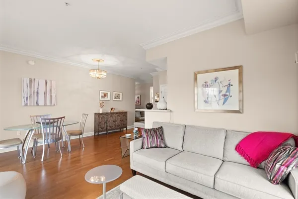 $565,000 | 38 Village Middleton Ma, Unit 201, Middleton, MA 01949