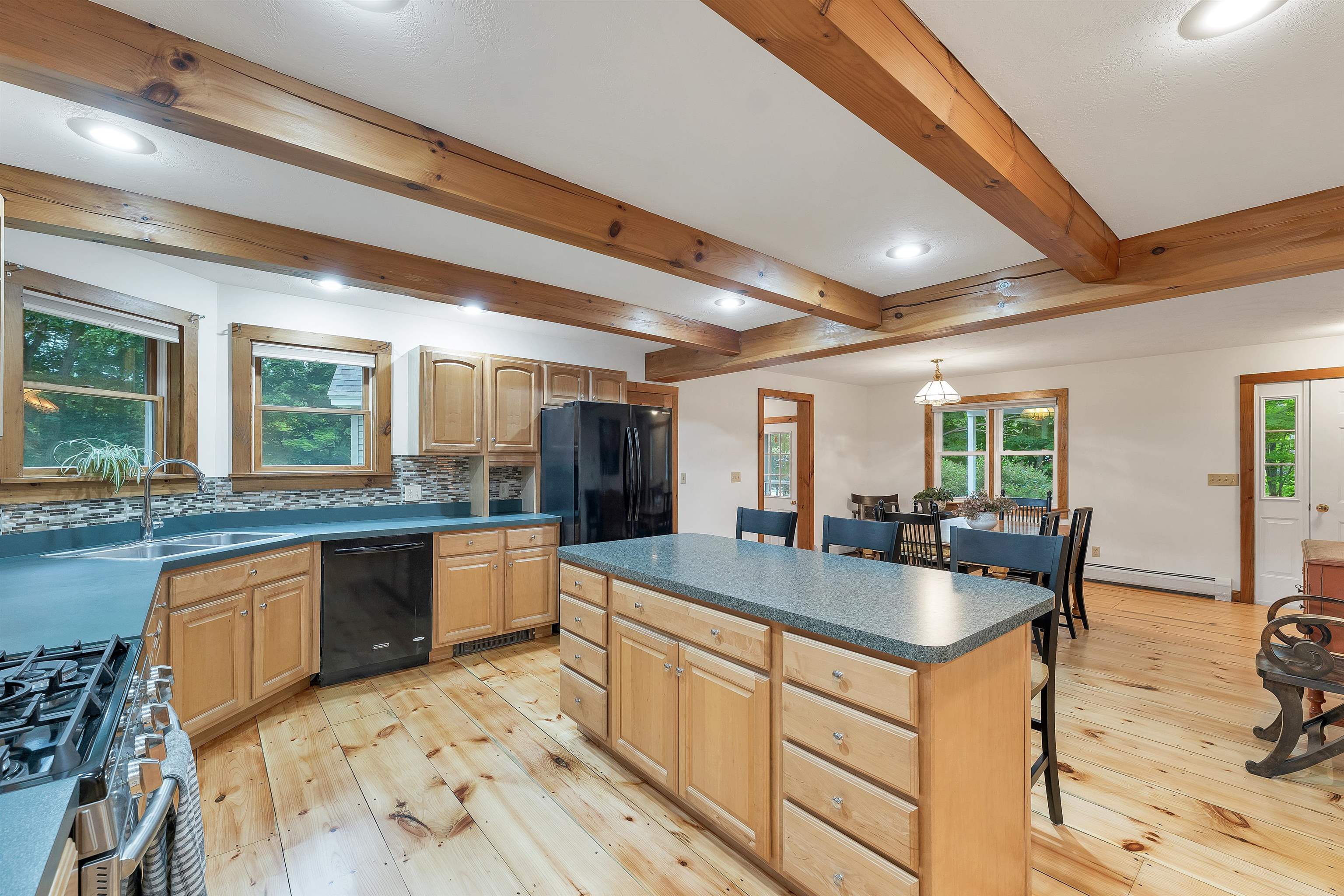 82 New Road Newfields, NH 03856 - Photo 14 of 60