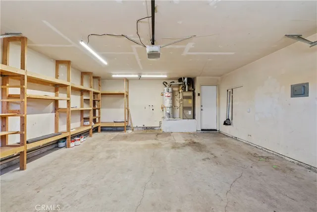 a view of a back yard with green space