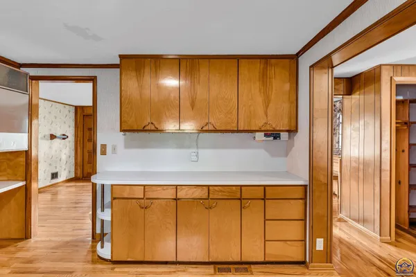 $285,000 | 3803 Northwest Wilder Road, Topeka, KS 66617