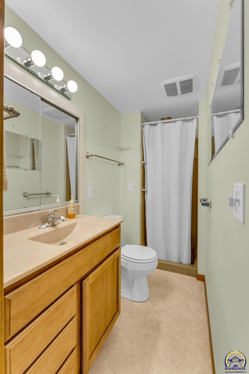 3803 Northwest Wilder Road Topeka, KS 66617 - Photo 29 of 40